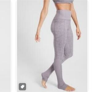 Athleta Exhale Stash Pocket Heel Tight Medium Petite